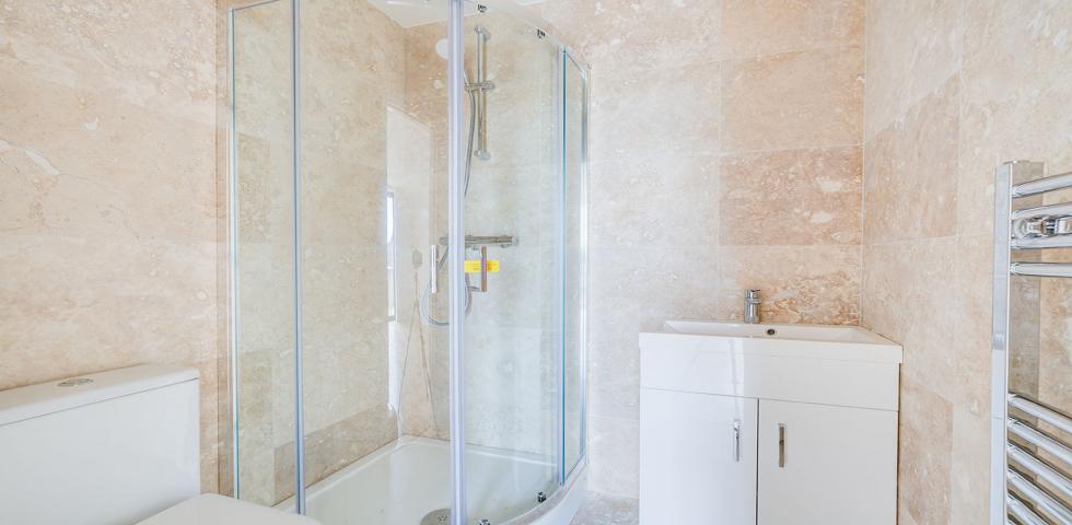 			2 Bedroom, 1 bath, 1 reception Apartment			 Oxgate Farm Works, CRICKLEWOOD